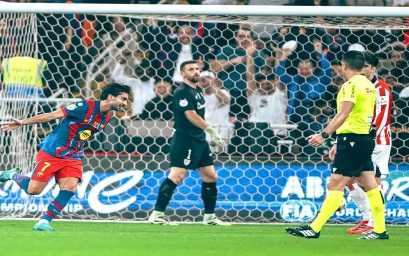 مواجهة قوية.. برشلونة يهزم بيلباو برباعية سريعة في السوبر الإسباني